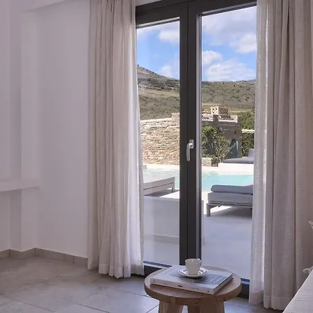 Isida Andros * Áyios Pétros