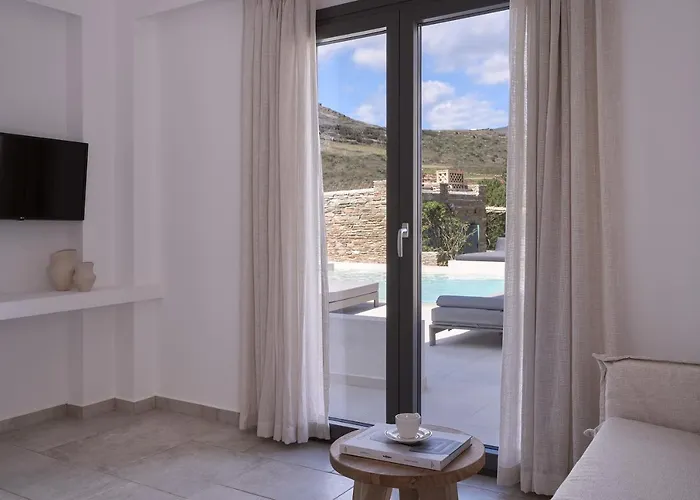 Isida Andros * Áyios Pétros